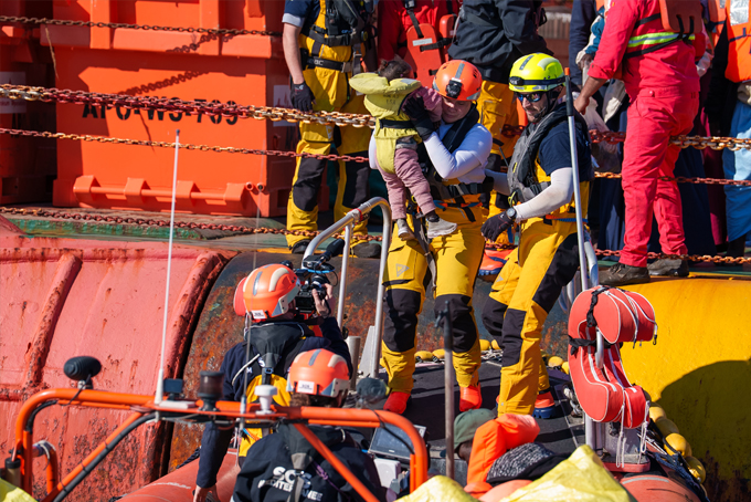 MovingChildFoundation_SOSMEDITERRANEE1